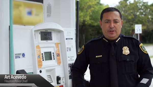 Credit card skimmers problem gets attention of Houston’s police chief, promotes safety tips video