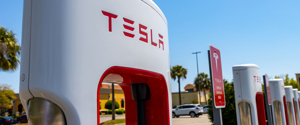 Tesla to Open 7,500 of Its Superchargers to Other EVs